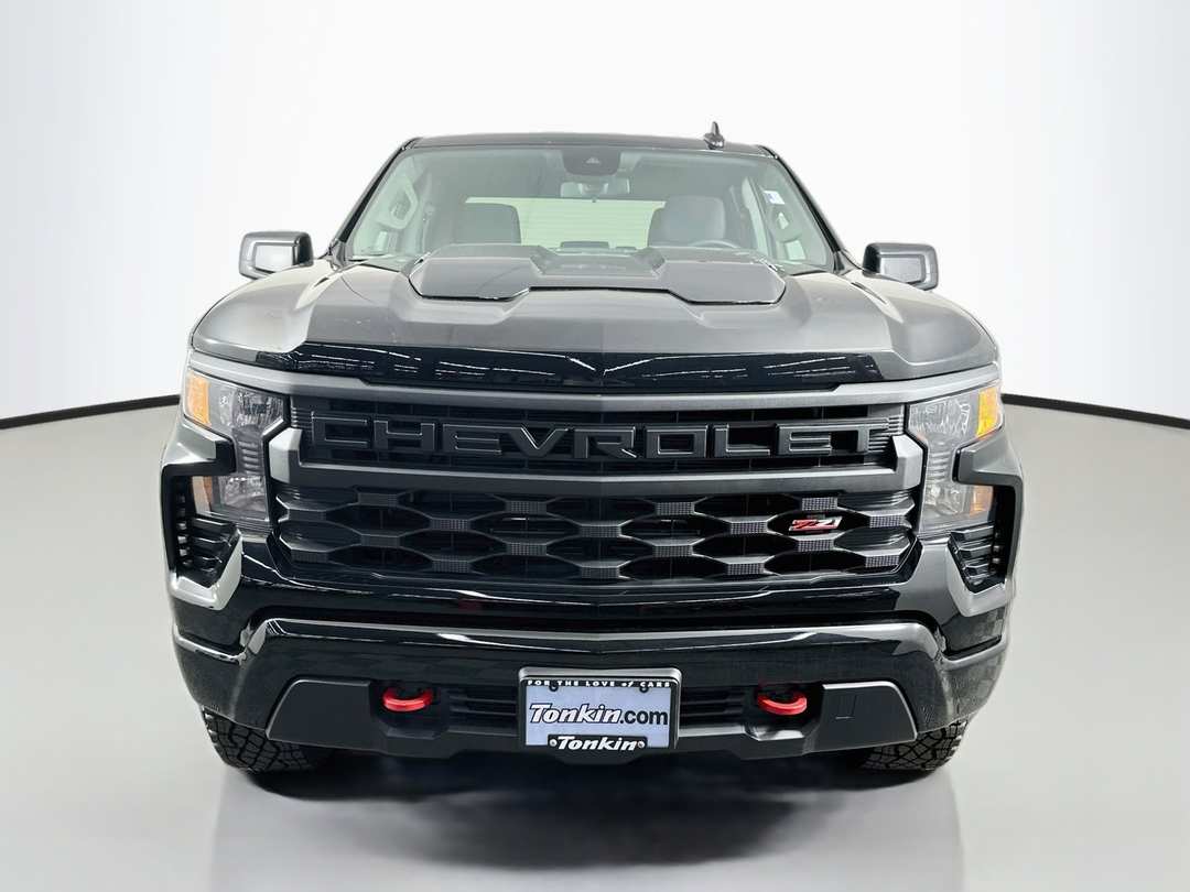 2026 Chevrolet Silverado 1500 Custom Trail Boss - Image 2
