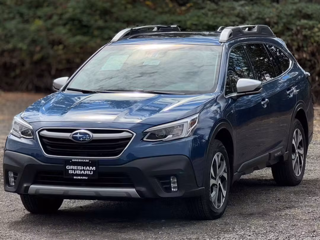 2022 Subaru Outback Touring XT - Image 3