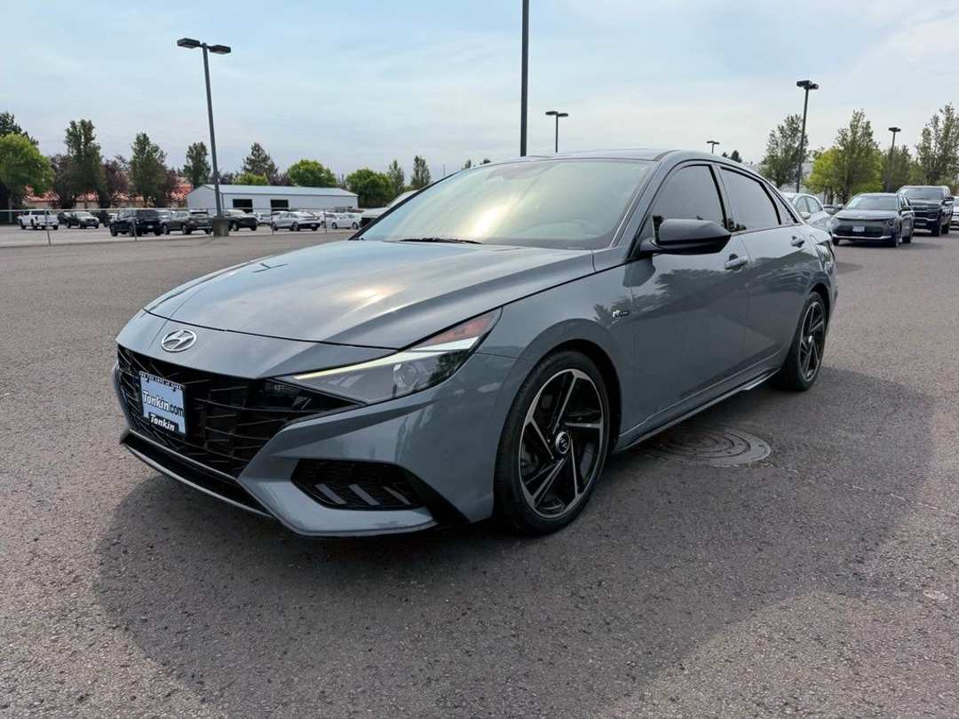 2022 Hyundai Elantra N Line - Image 3