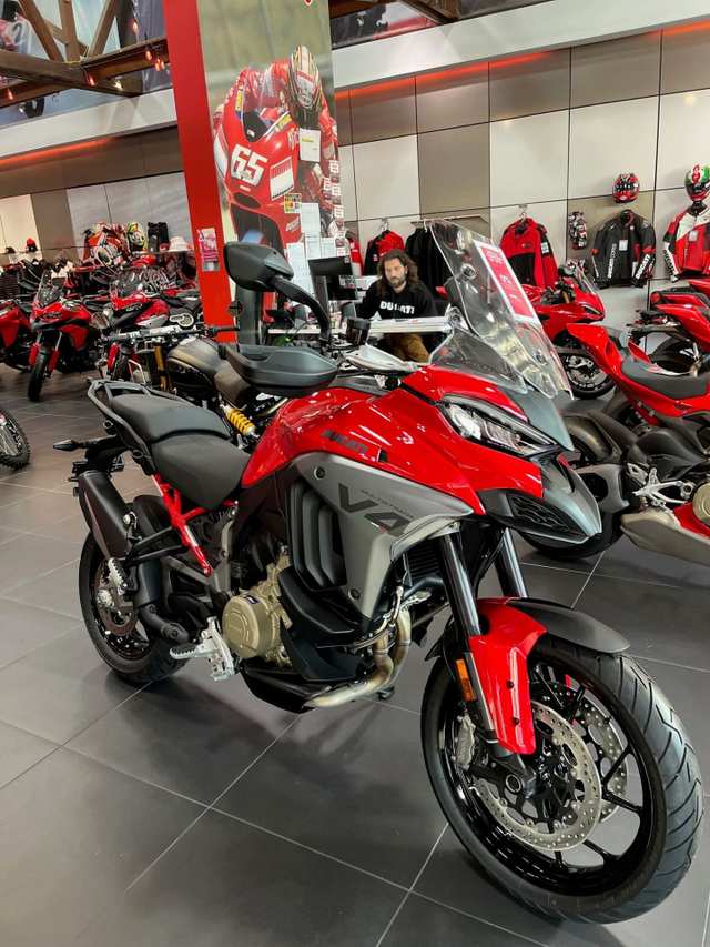 2025 Ducati Multistrada V4