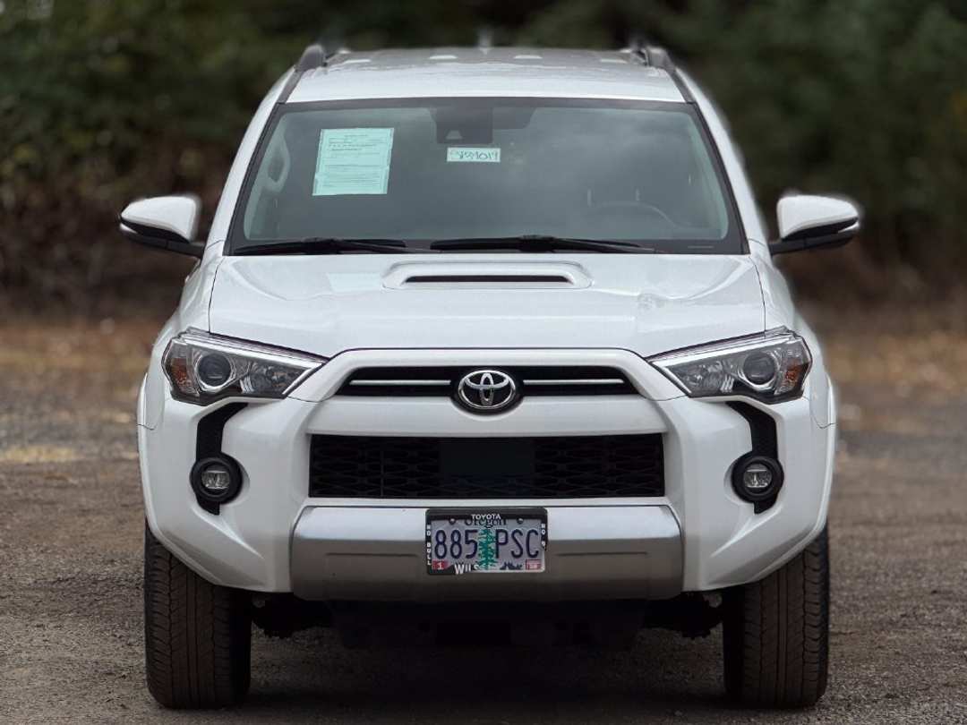 2024 Toyota 4Runner TRD OffRoad Premium - Image 2