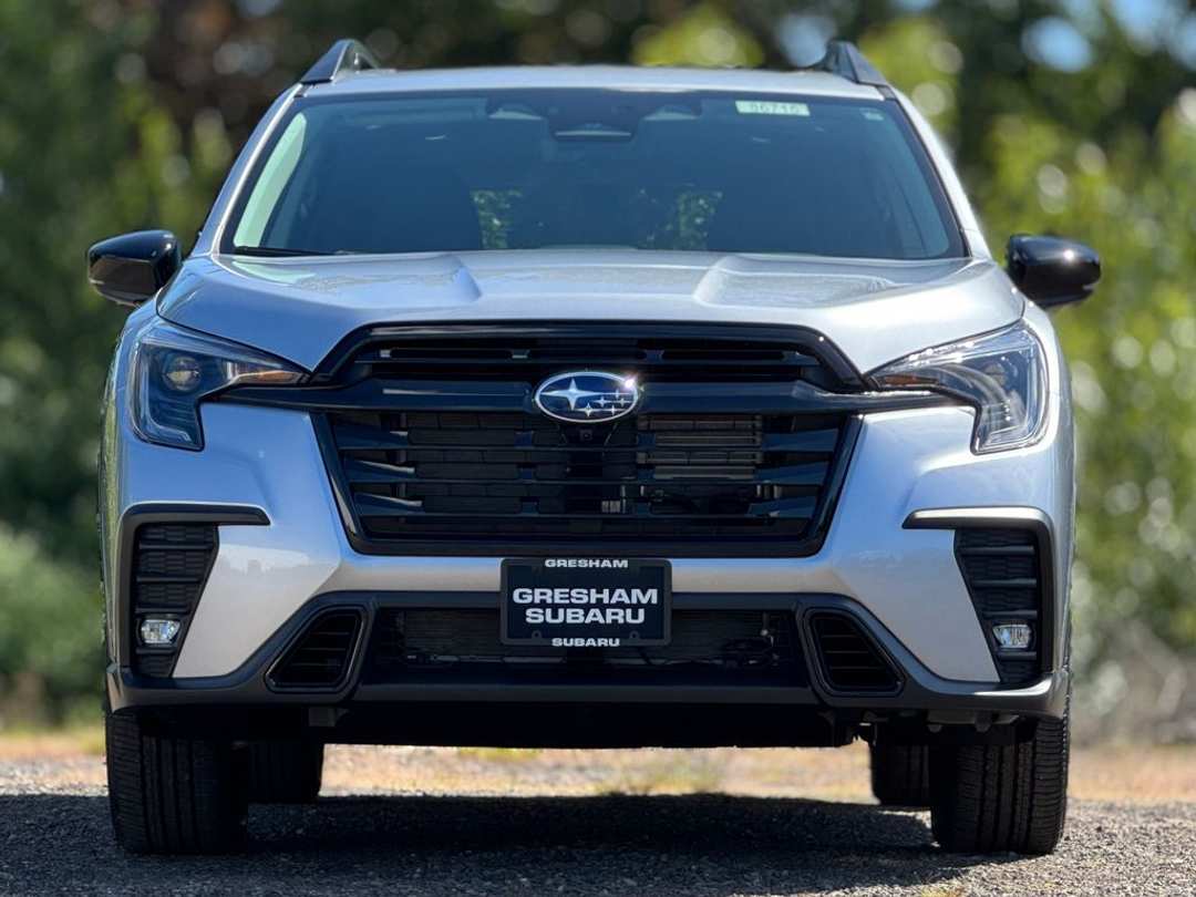 2026 Subaru Ascent Onyx Edition Touring - Image 2