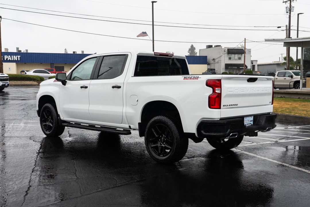 2026 Chevrolet Silverado 1500 LT Trail Boss - Image 2