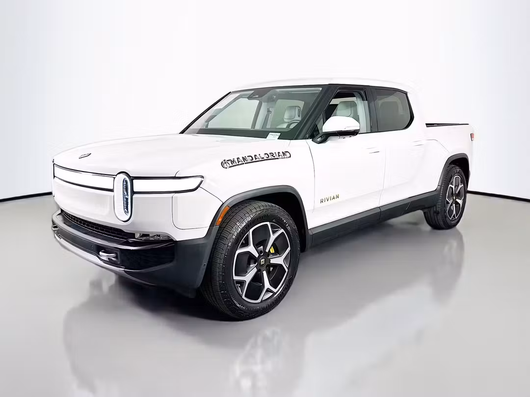 2022 Rivian R1T Adventure - Image 3
