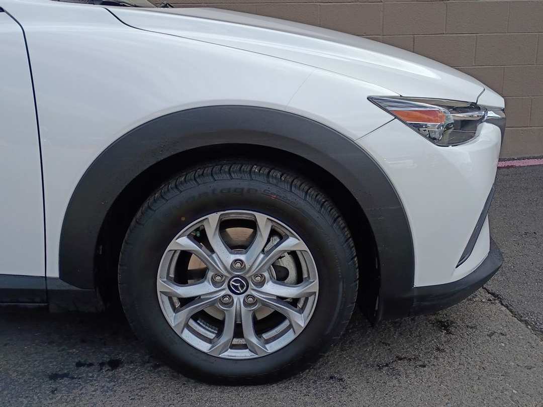 2016 MAZDA CX-3 Touring - Image 2