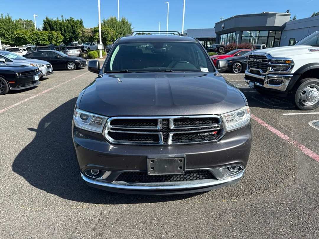 2017 Dodge Durango SXT - Image 2
