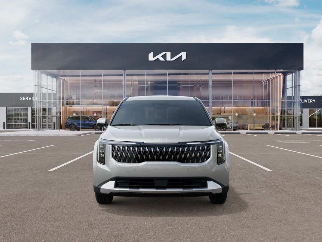 2027 Kia Carnival EX - Image 2