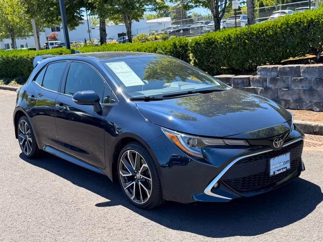 2022 Toyota Corolla XSE - Image 2