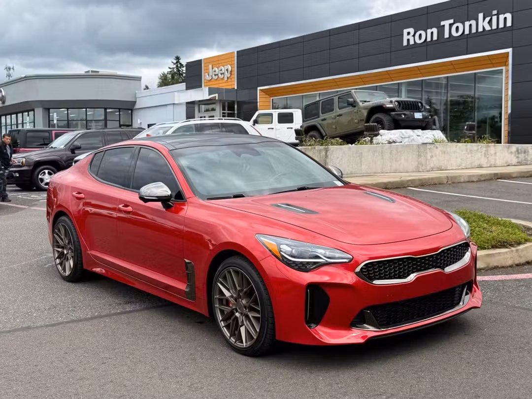 2023 Kia Stinger GT2 - Image 2