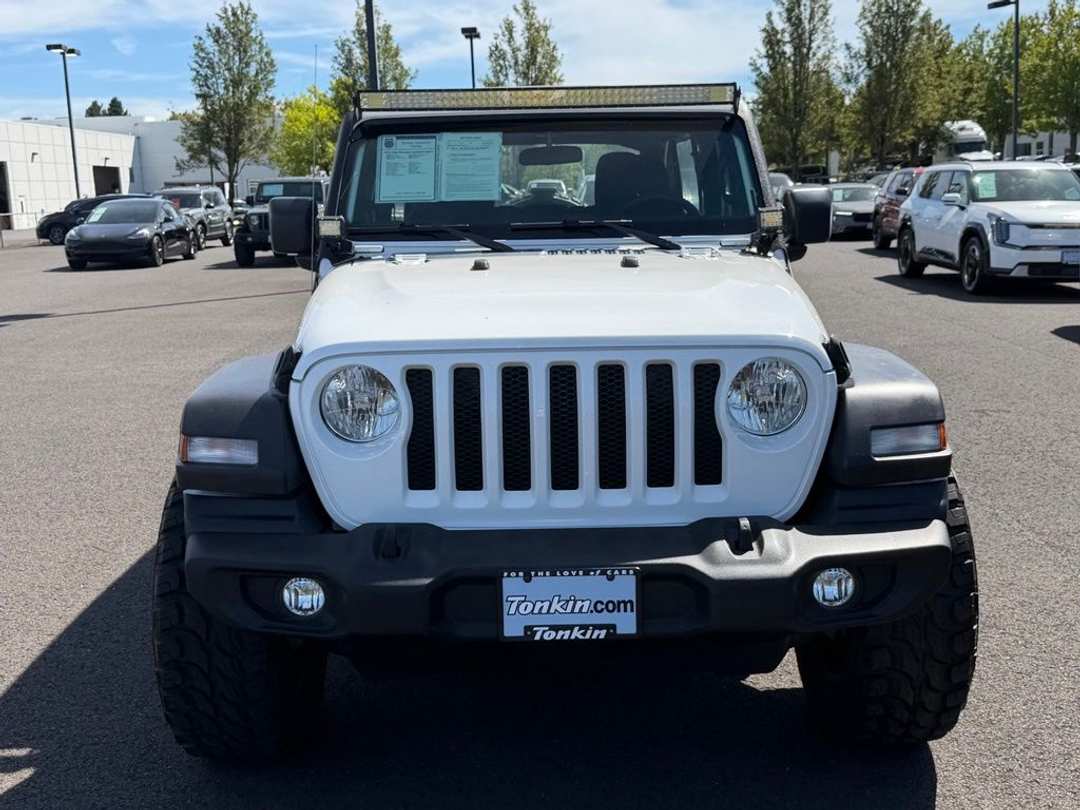 2022 Jeep Wrangler Unlimited Sport - Image 3