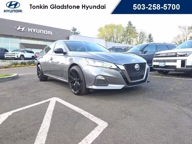 2022 Nissan Altima 2.5 SR