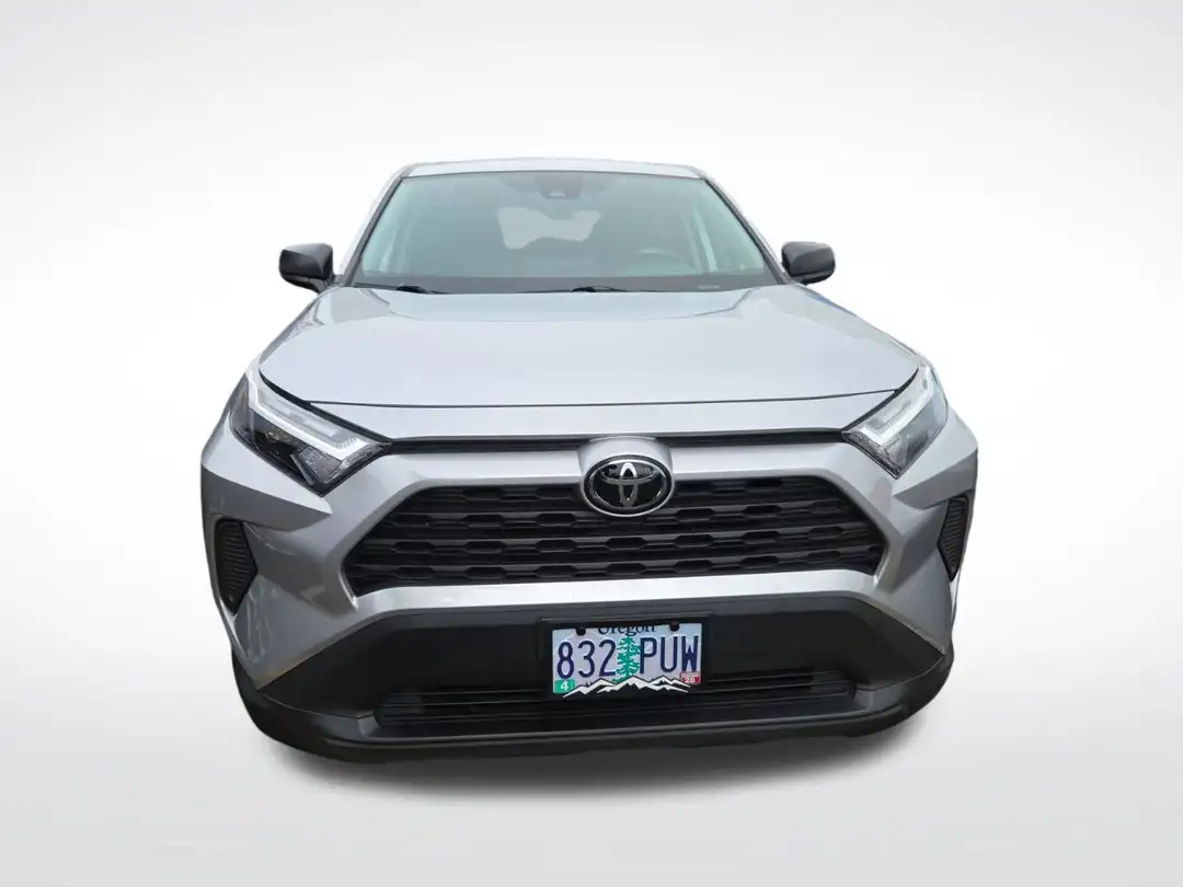 2025 Toyota Rav4 LE - Image 2