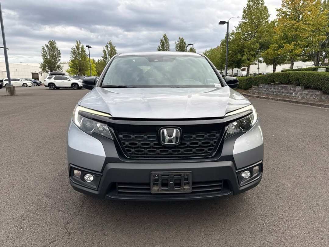 2019 Honda Passport EXL - Image 2