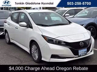 2025 Nissan LEAF S