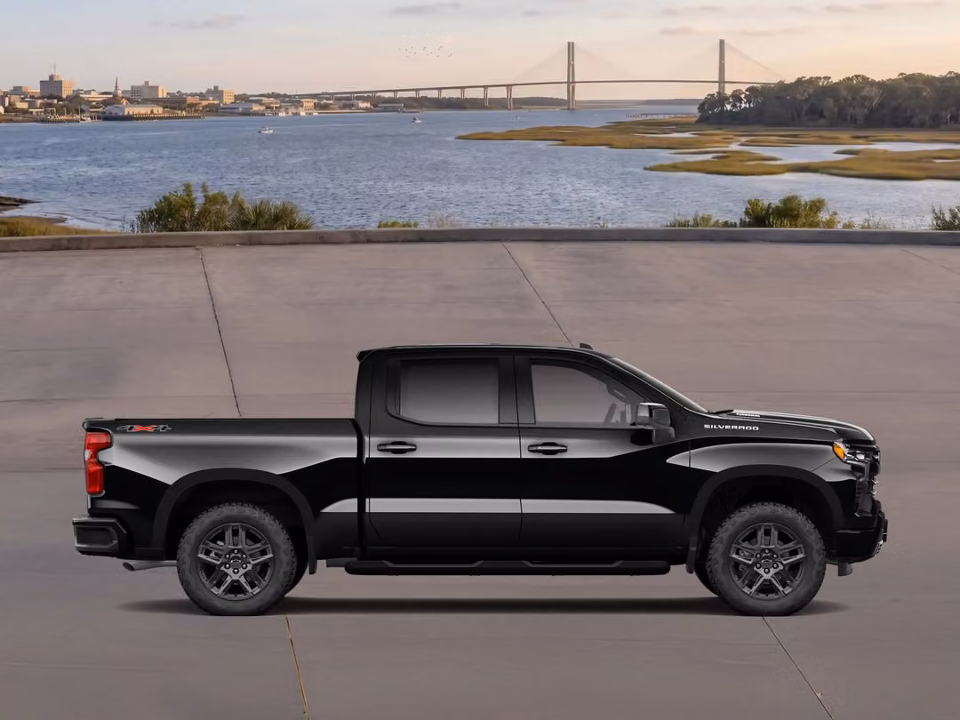 2026 Chevrolet Silverado 1500 RST - Image 3