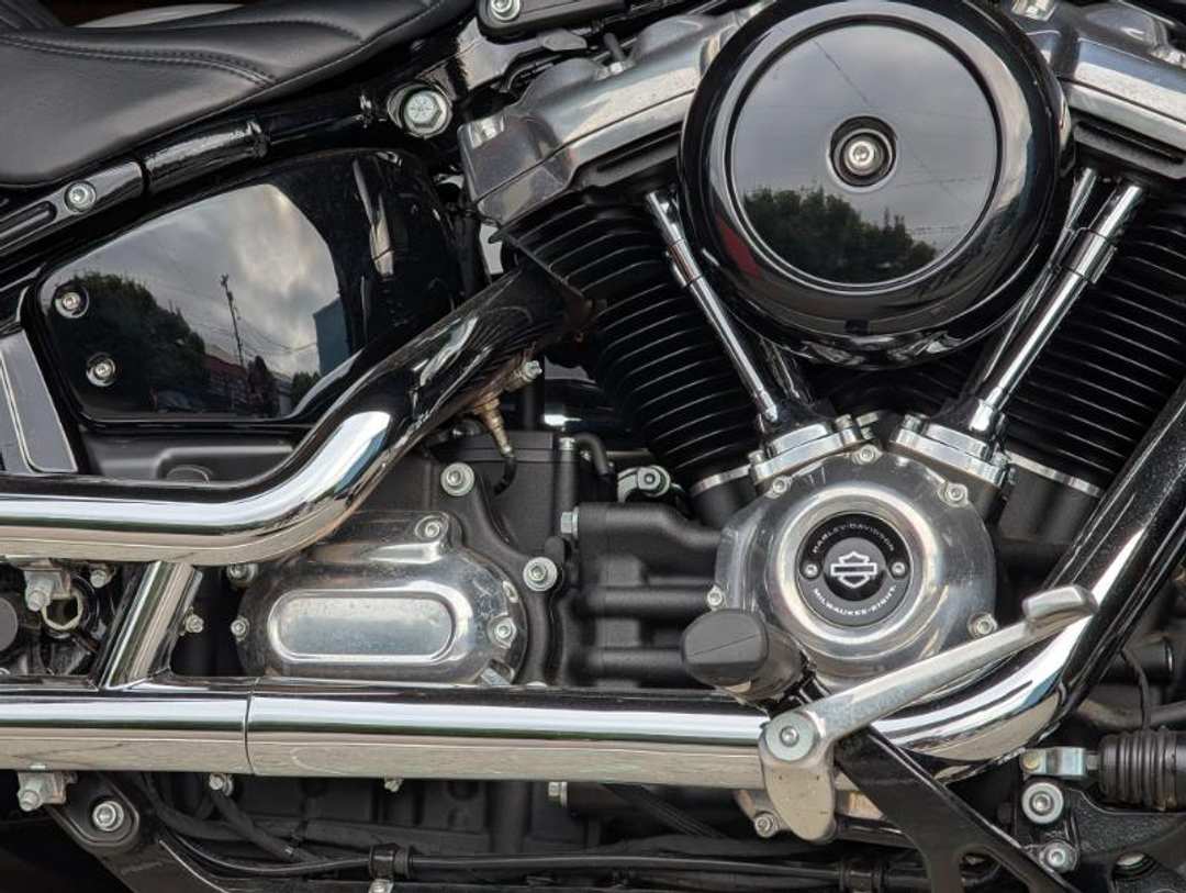 2023 HARLEY-DAVIDSON Fxst Softail Standard - Image 2