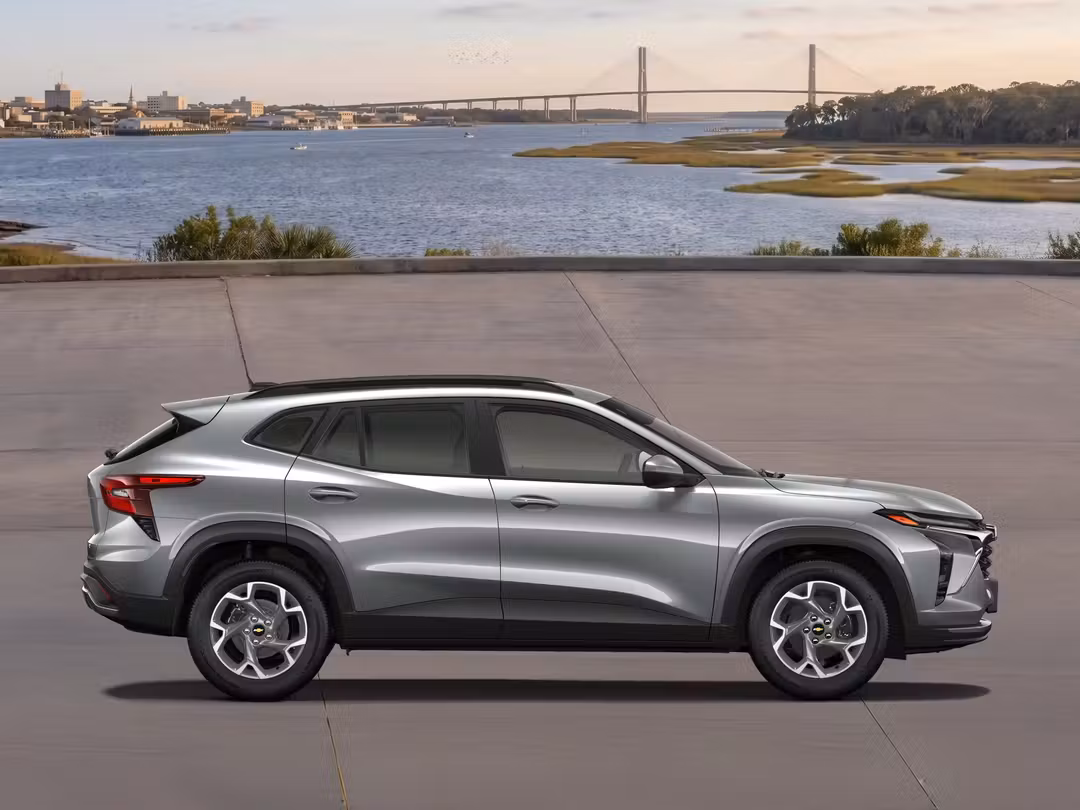2026 Chevrolet Trax LT - Image 3