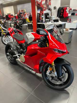 2026 Ducati Panigale V4 R