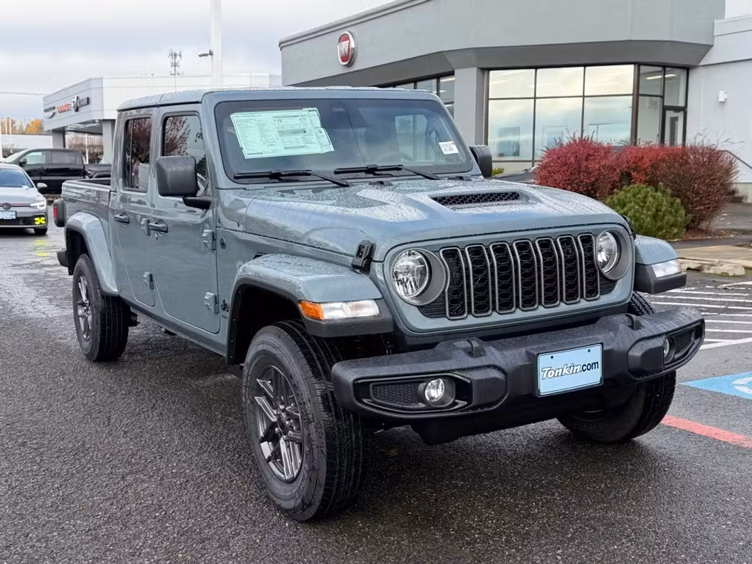 2026 Jeep Gladiator Sport S - Image 2