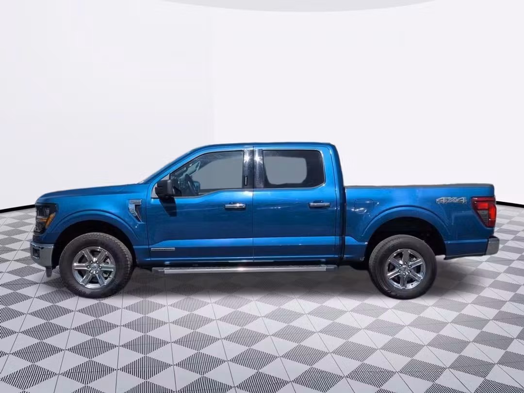 2024 Ford F-150 XLT - Image 2