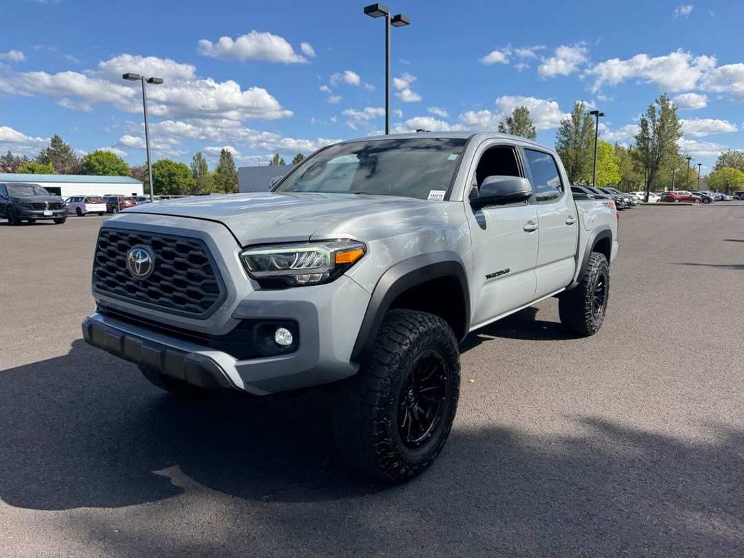2020 Toyota Tacoma TRD OffRoad Premium Package - Image 3