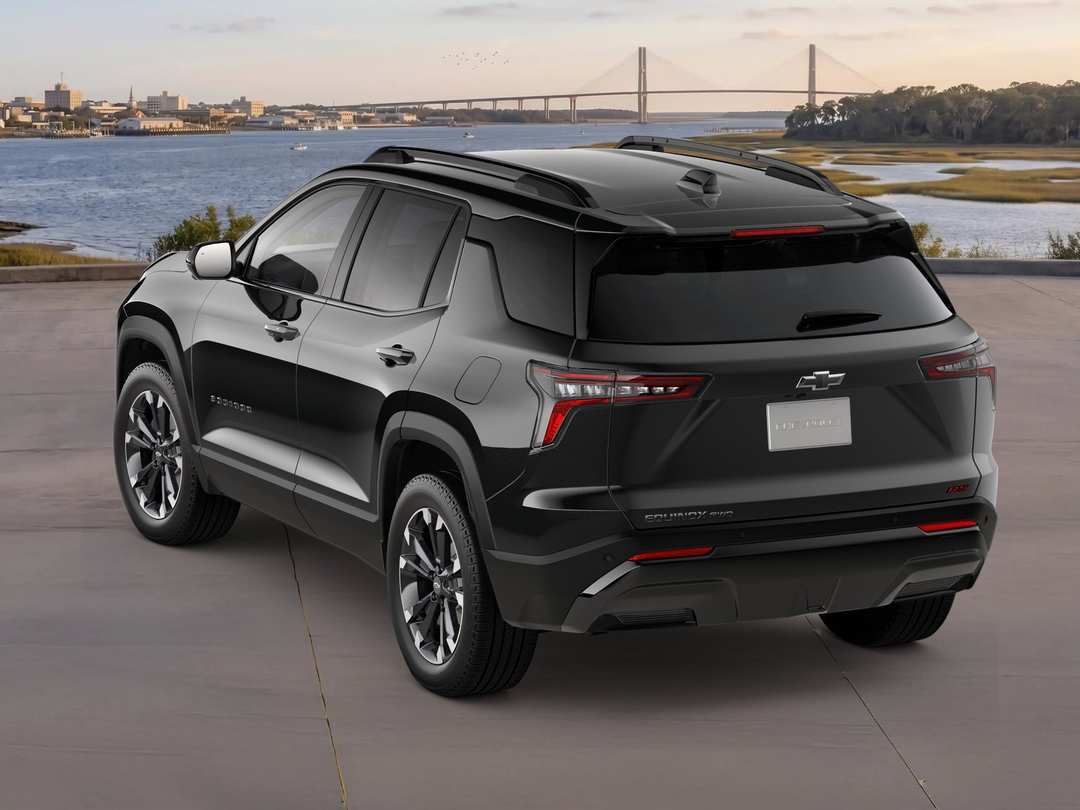 2027 Chevrolet Equinox RS - Image 2