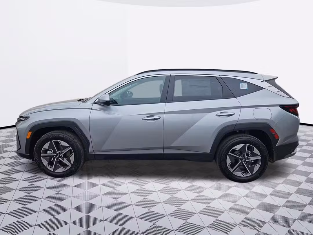 2026 Hyundai Tucson SEL - Image 3