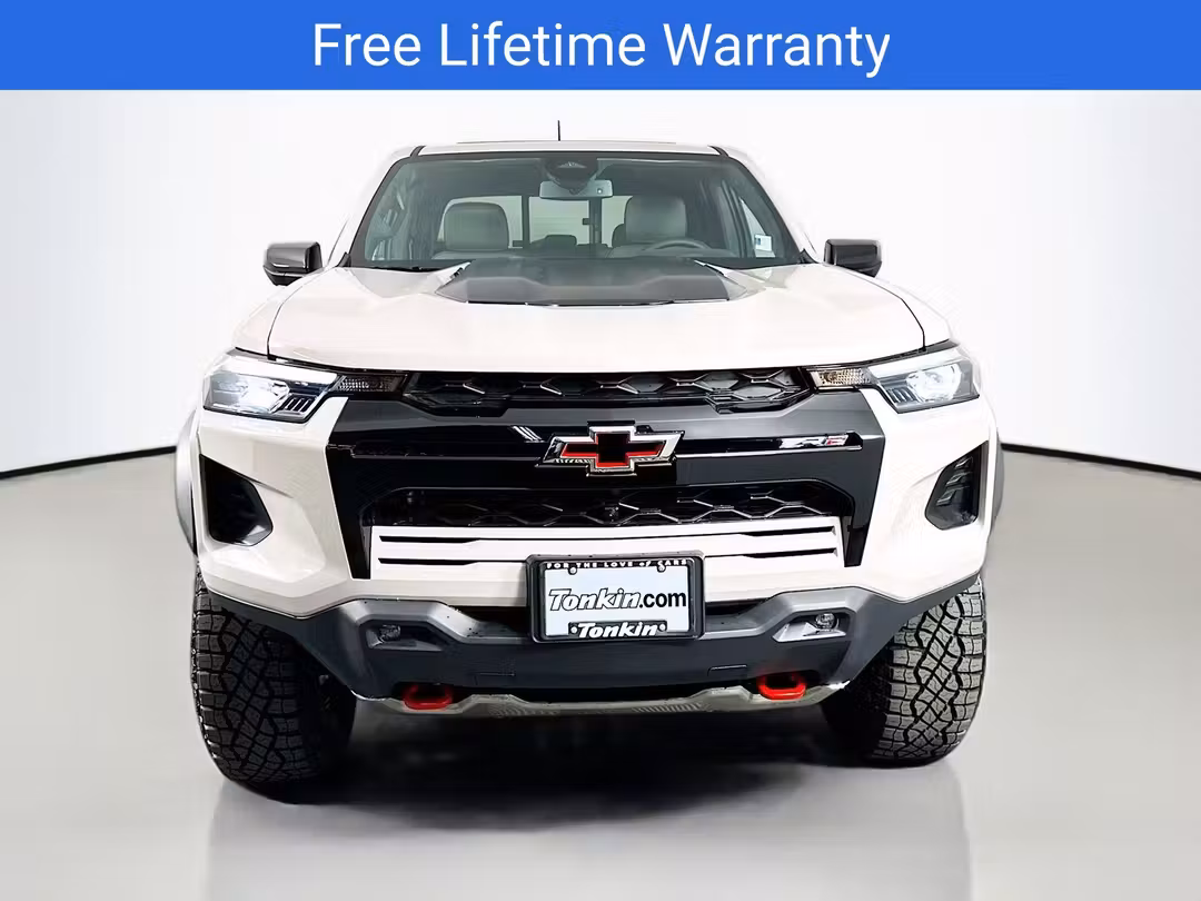 2026 Chevrolet Colorado ZR2 - Image 2