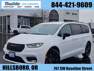 2026 Chrysler Pacifica Select
