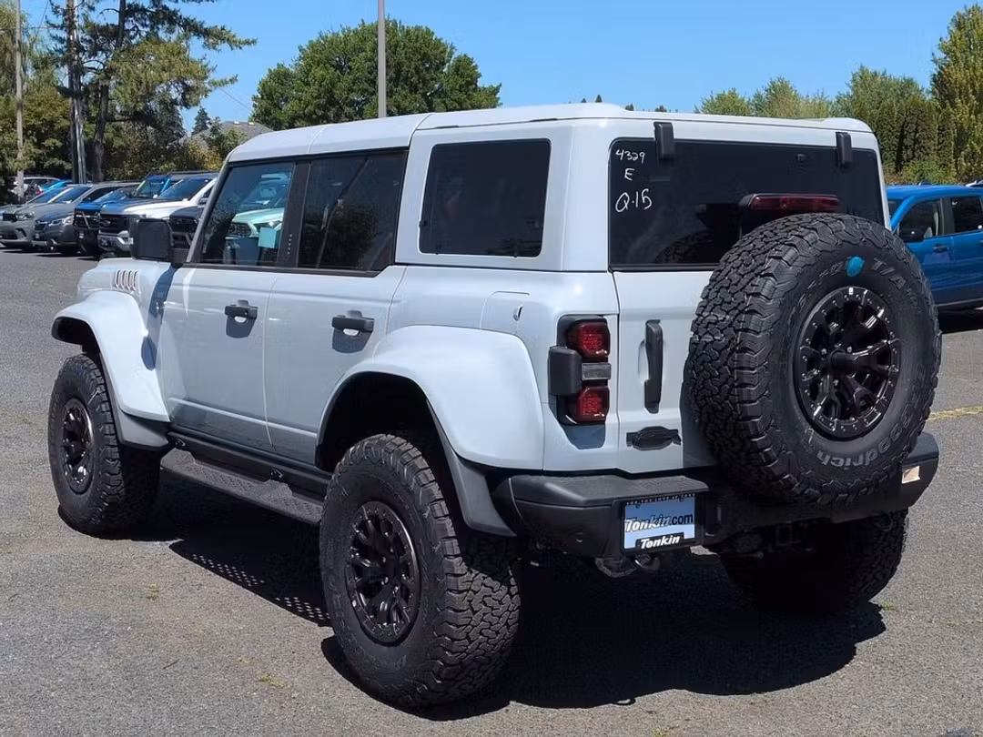 2026 Ford Bronco Raptor - Image 3