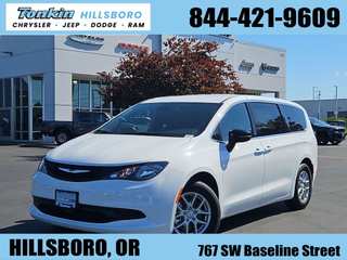 2026 Chrysler Voyager LX