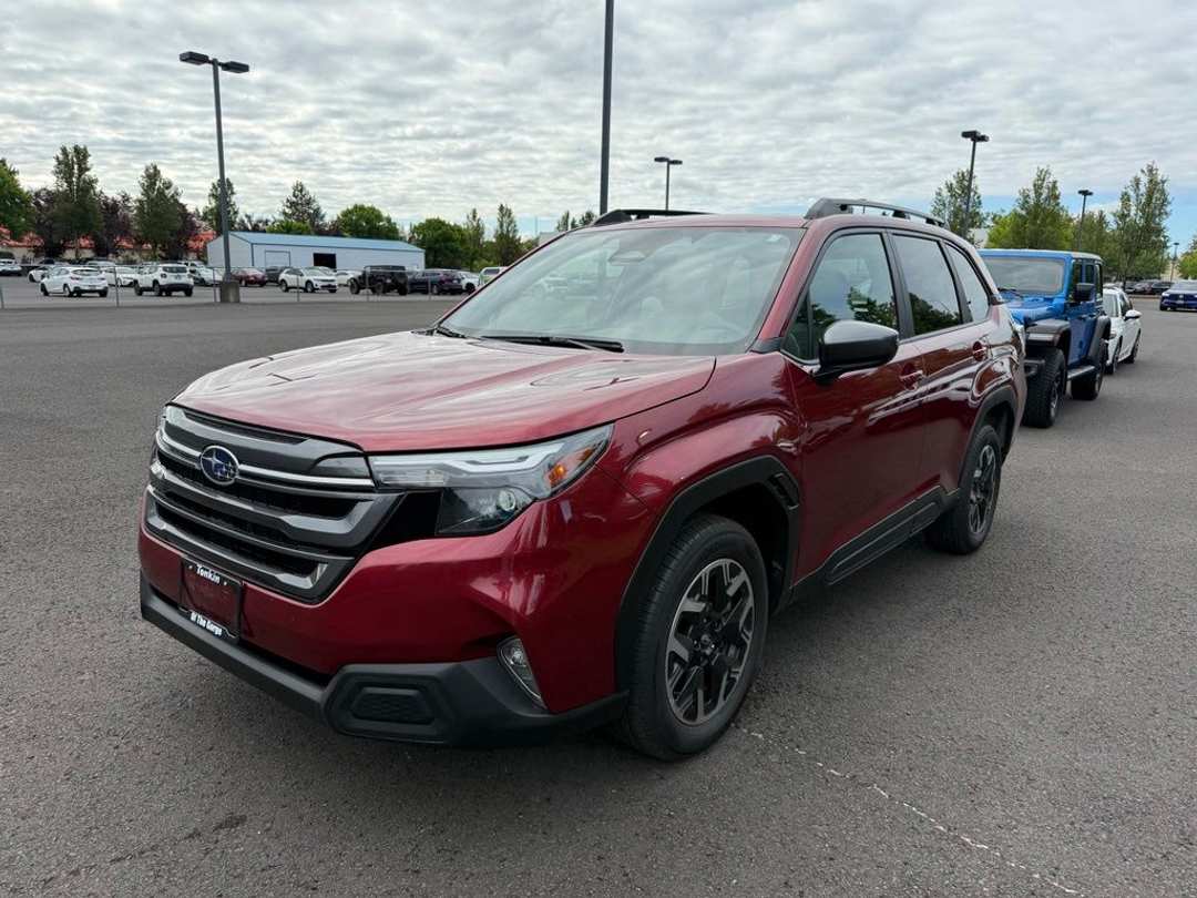 2025 Subaru Forester Premium - Image 3