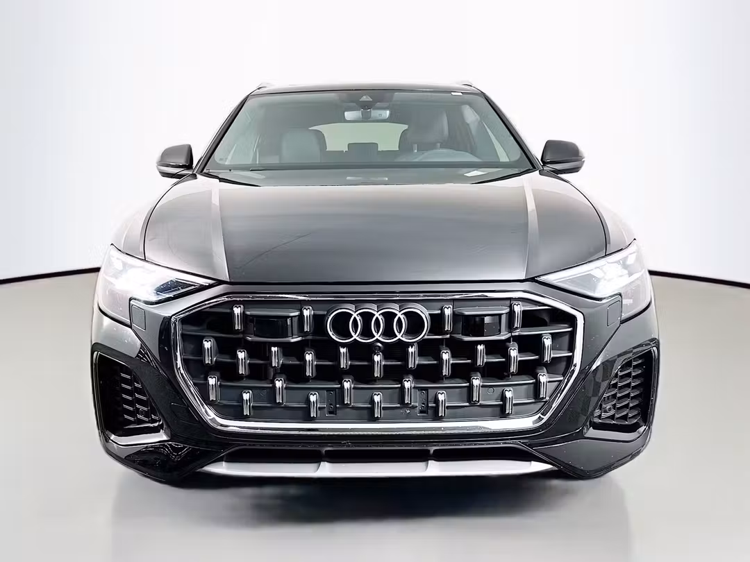 2025 Audi Q8 55 Premium Plus - Image 2