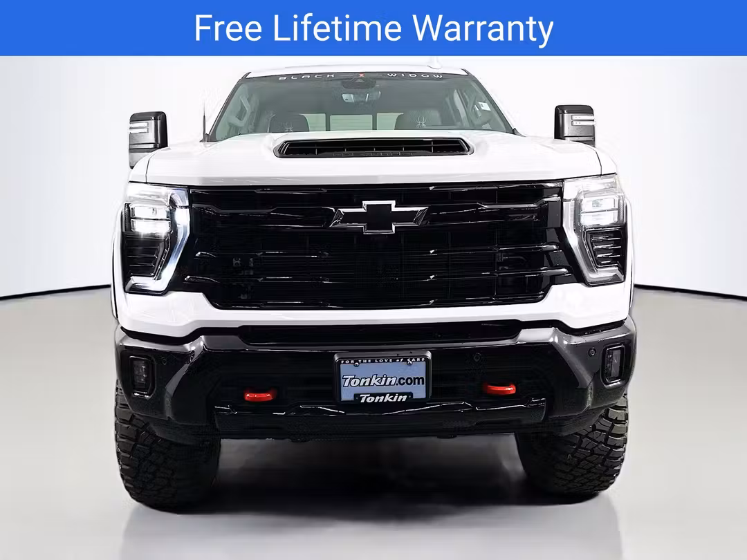 2026 Chevrolet Silverado 2500Hd LTZ - Image 2