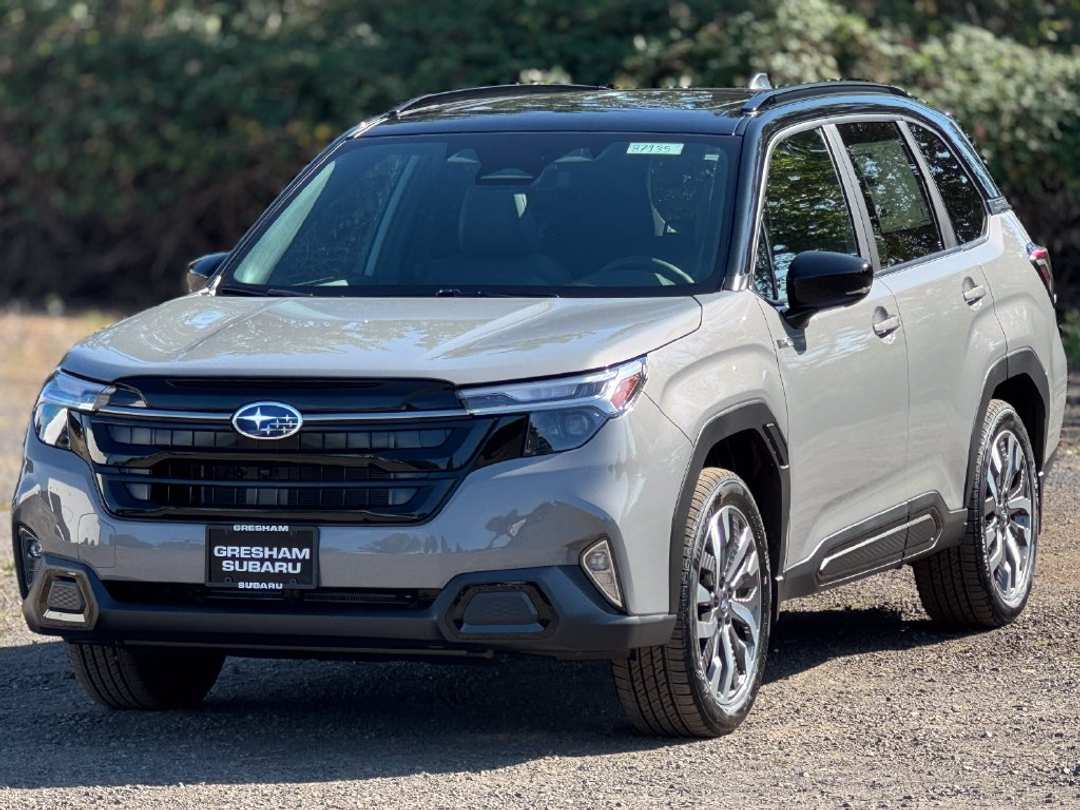 2026 Subaru Forester Touring Hybrid - Image 3