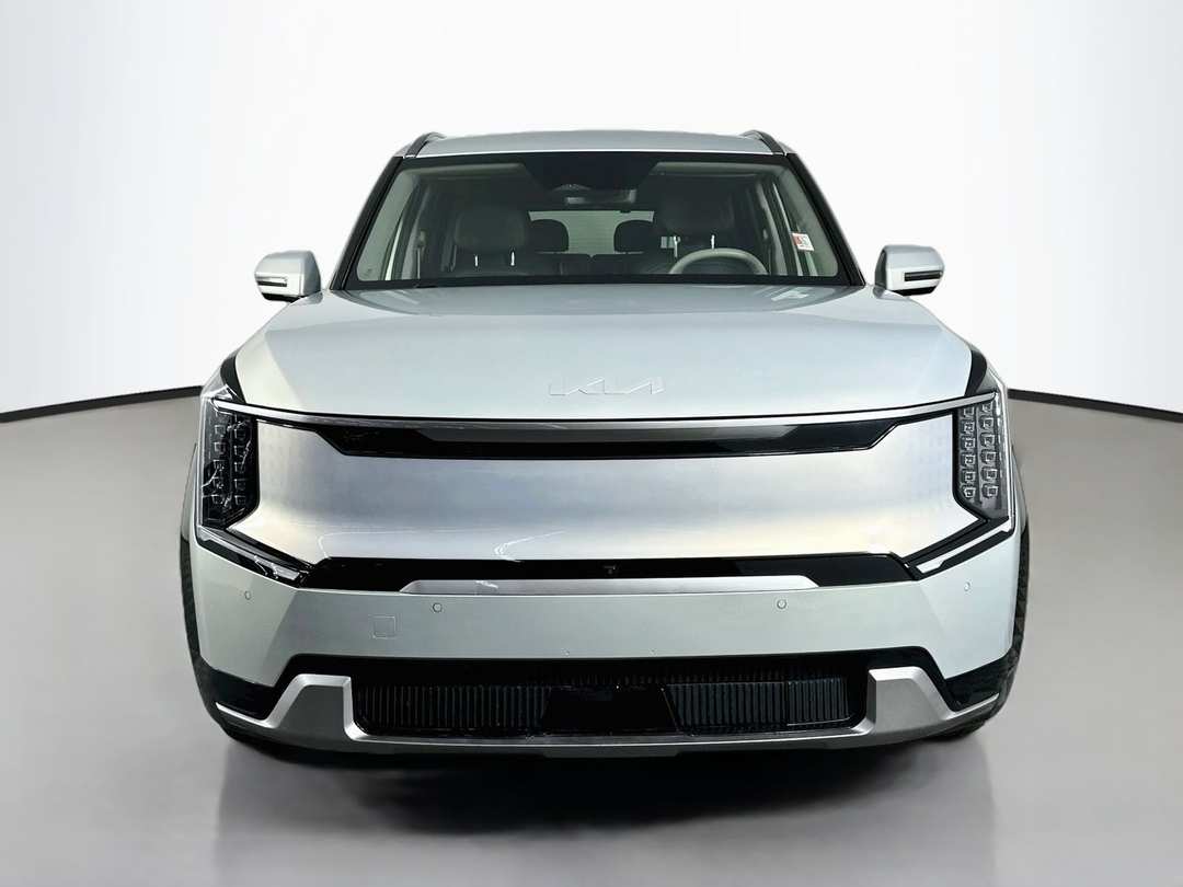2024 Kia Ev9 Land - Image 2