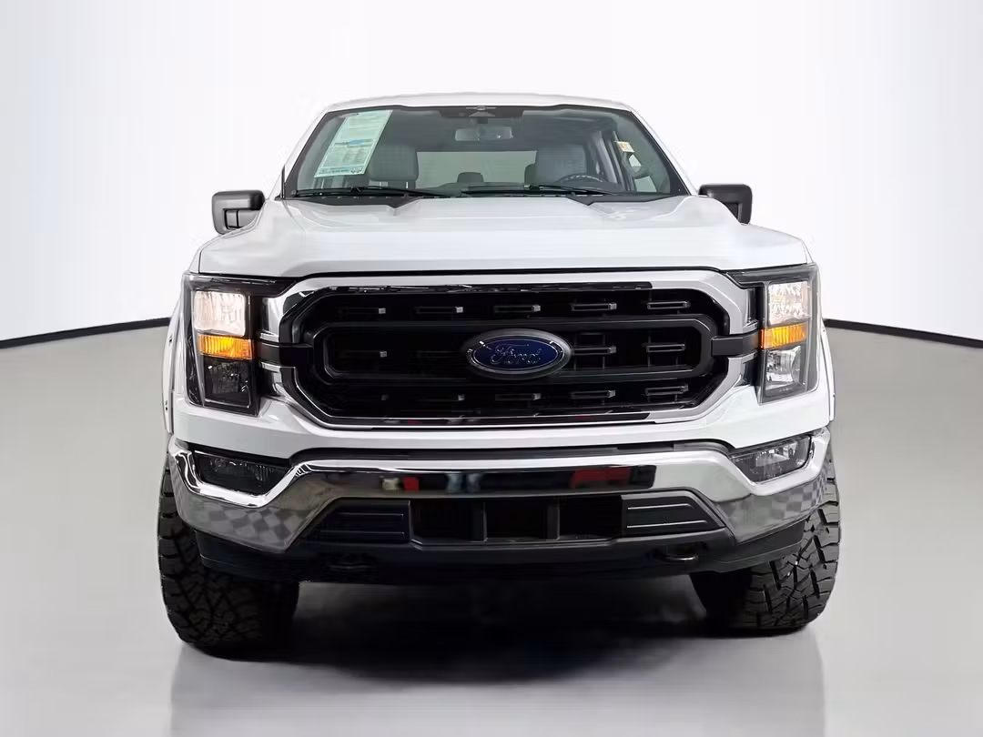 2023 Ford F-150 XL - Image 2