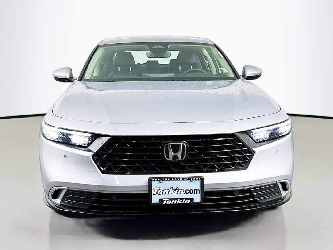 2026 Honda Accord Hybrid EXL - Image 2