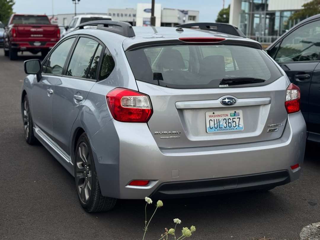 2014 Subaru Impreza 2.0i Sport Premium - Image 2