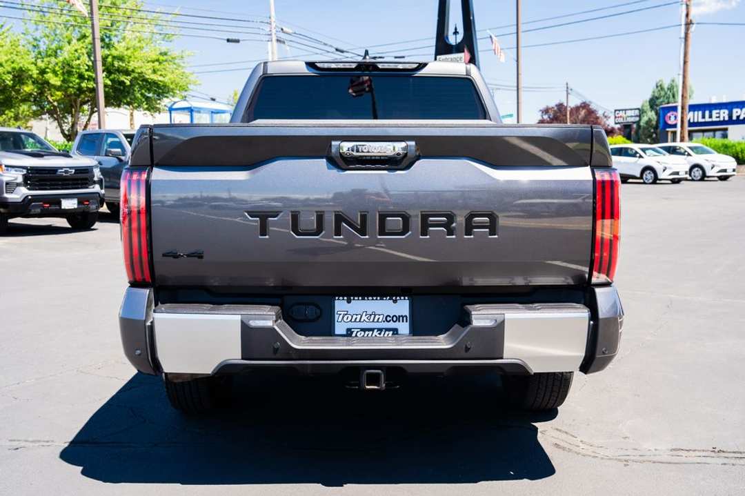 2024 Toyota Tundra Hybrid Limited - Image 3