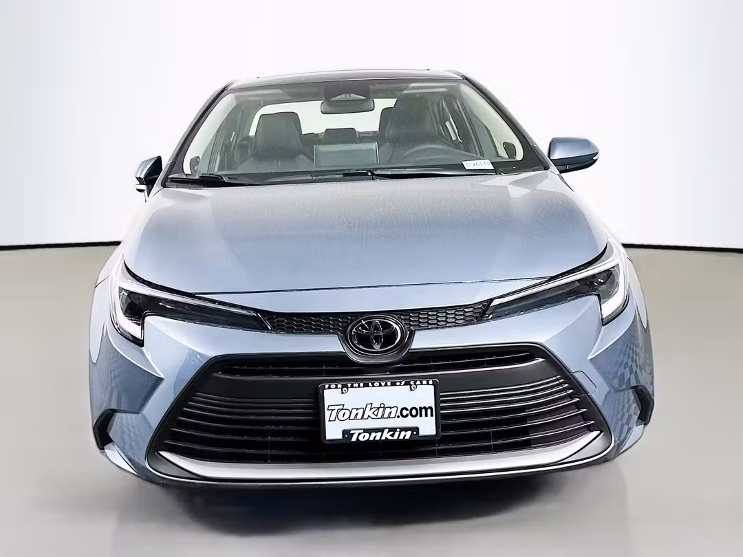 2026 Toyota Corolla Hybrid XLE - Image 2