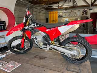 2026 Ducati Desmo450 Mx Factory