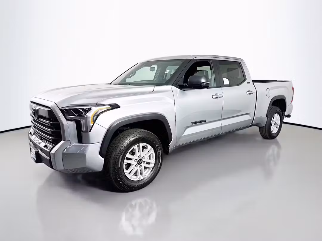 2026 Toyota Tundra SR5 - Image 3