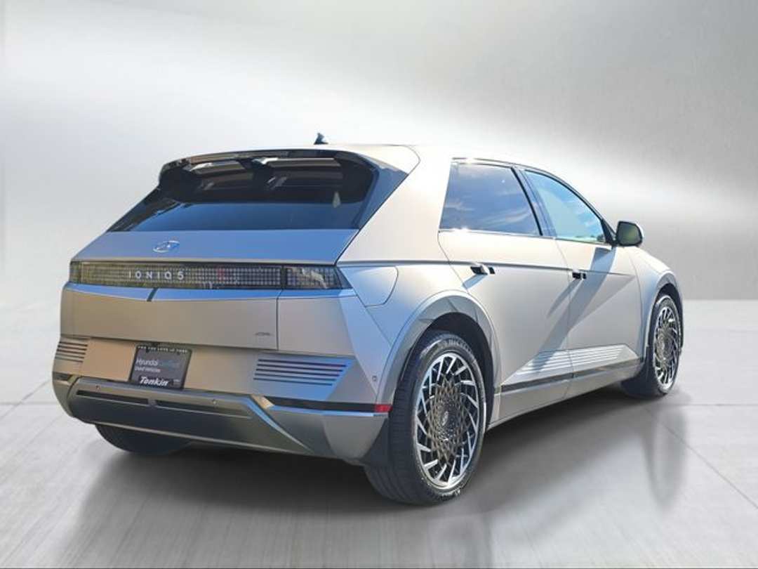 2024 Hyundai Ioniq 5 Limited - Image 3