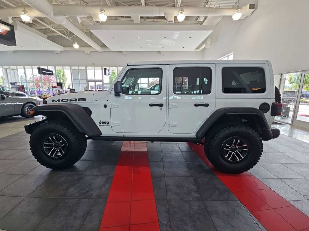 2026 Jeep Wrangler Moab 392 - Image 3