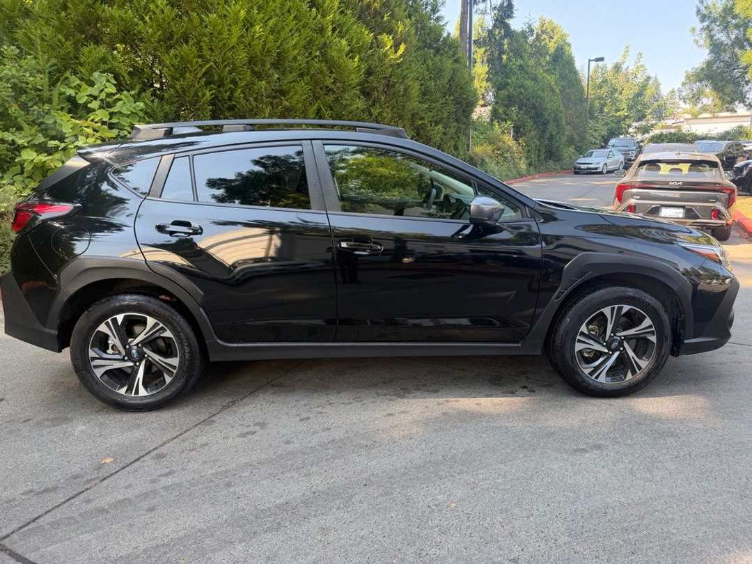 2024 Subaru Crosstrek Premium - Image 2
