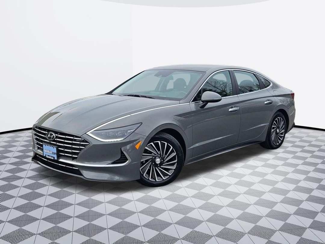 2020 Hyundai Sonata Hybrid Limited - Image 2