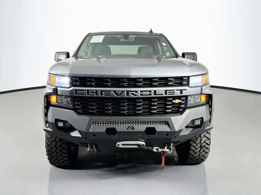 2019 Chevrolet Silverado 1500 Custom - Image 2