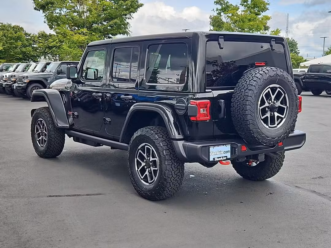 2026 Jeep Wrangler Rubicon - Image 3