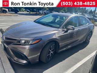 2024 Toyota Camry Hybrid SE